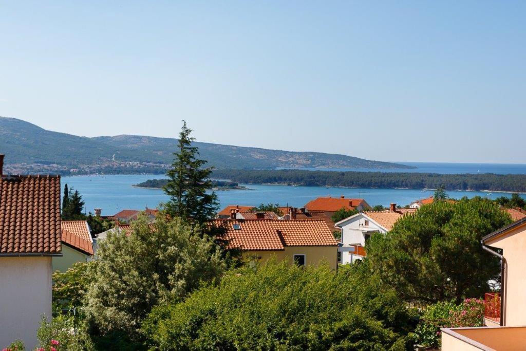 Apartmani Braut Kornic Exterior photo